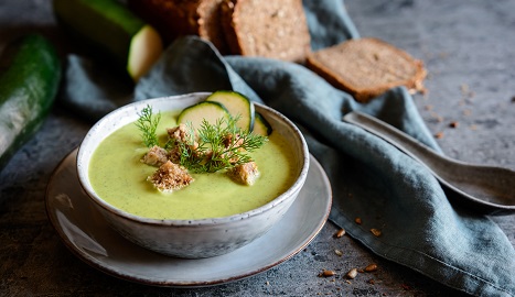 Creamy lemon zucchini soup