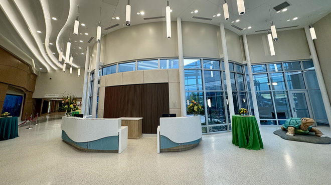 Bill and Olivia Amos Children’s Hospital Lobby