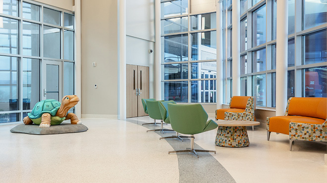 Bill and Olivia Amos Children’s Hospital Main Lobby